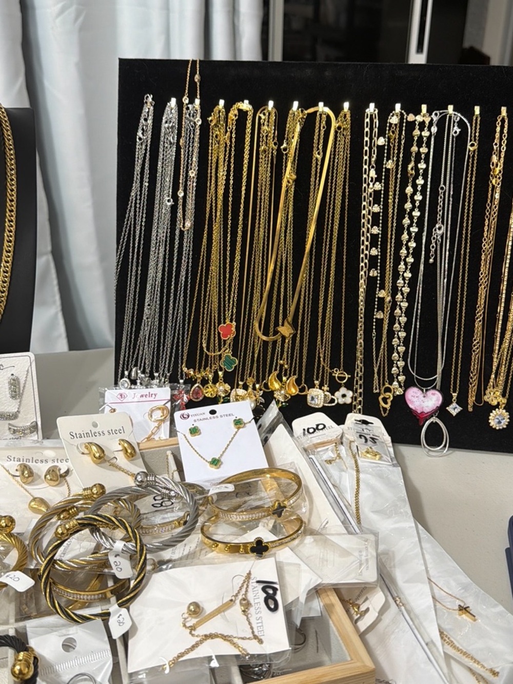 Random pull jewelry